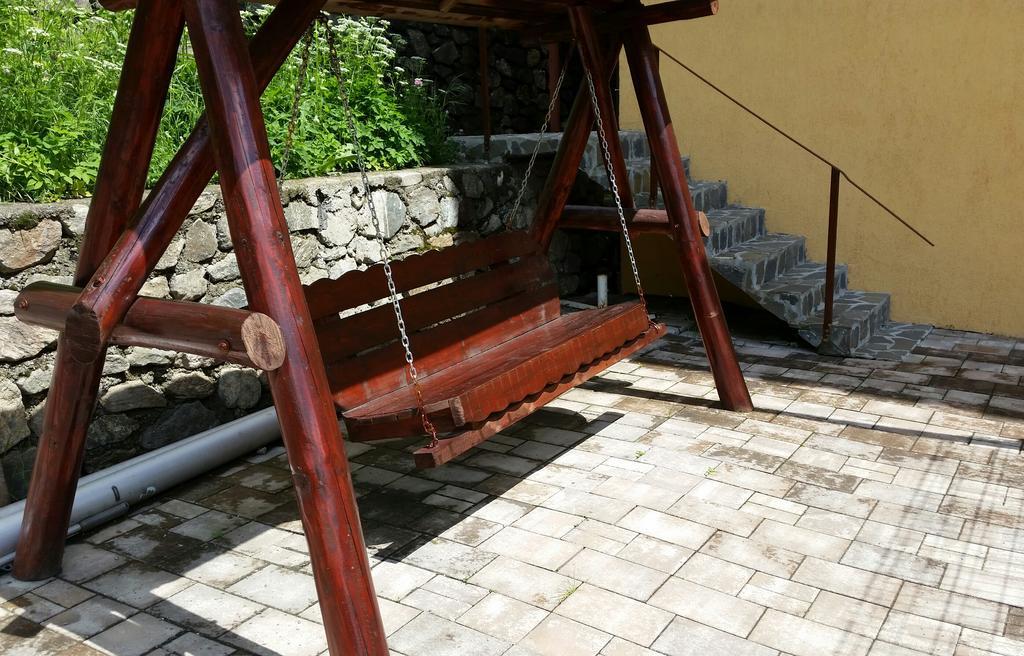 Pension Curmatura Stezii Răşinari Zewnętrze zdjęcie